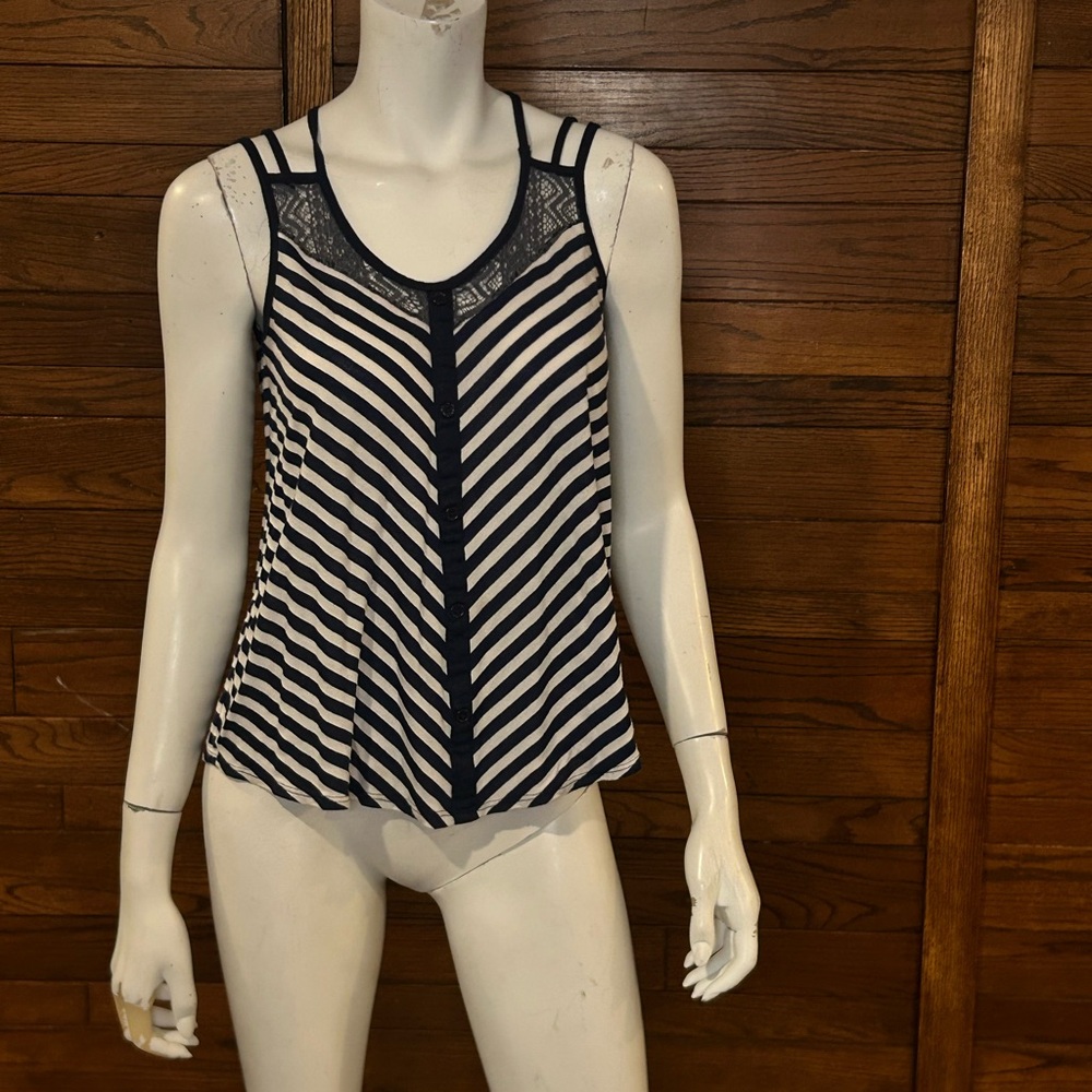 Candy couture. Medium. Striped Sleeveless Top - Black and White